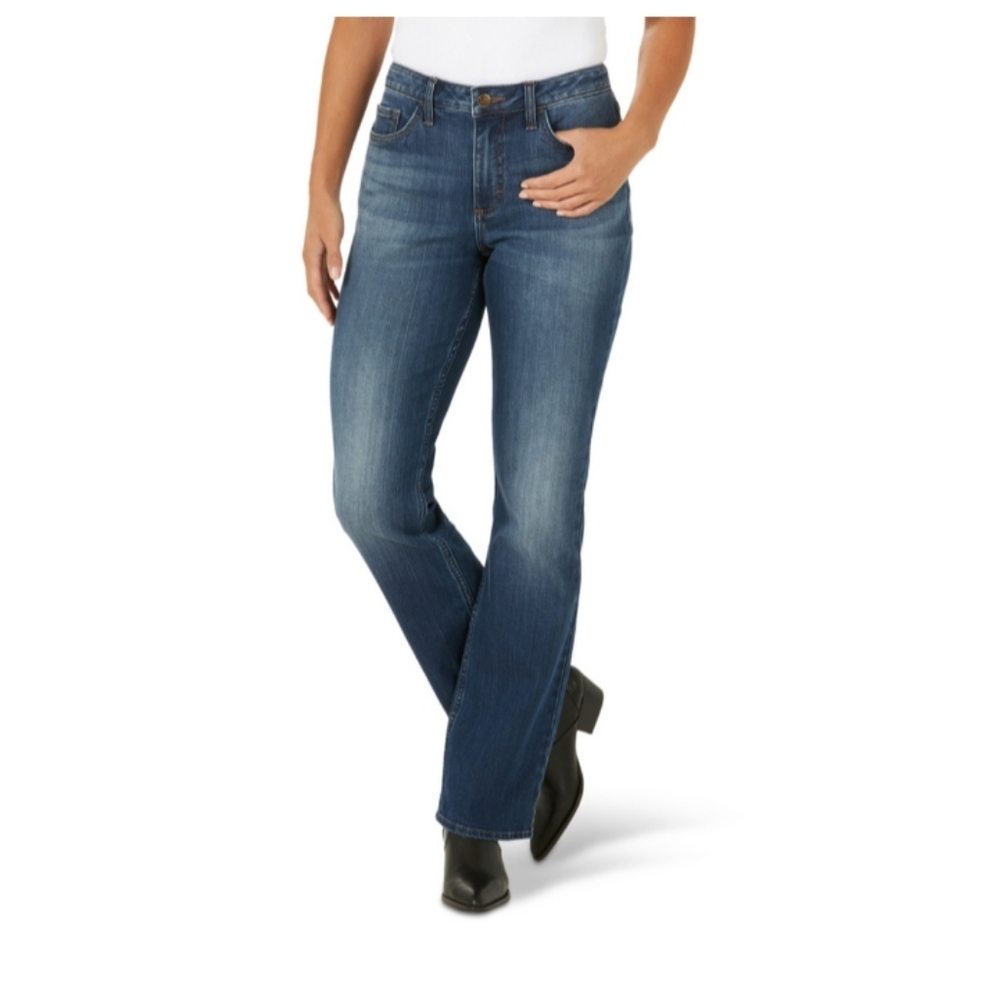 NWT Lee Women's Mid Rise Boot Cut Jeans